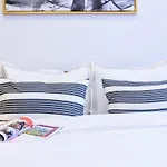 83-3Fw Ues Central Park Newly Furnished Xl Studio