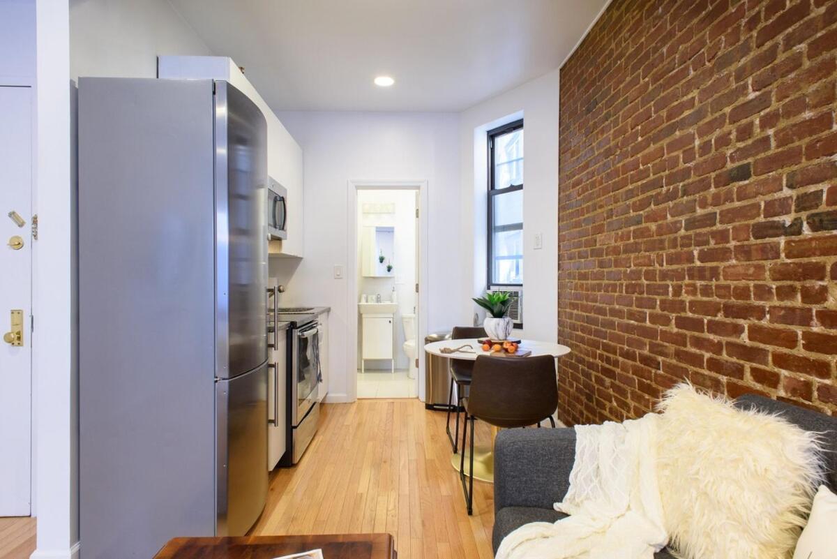 83-3fw Ues Park Newly Furnished Xl Apartment *