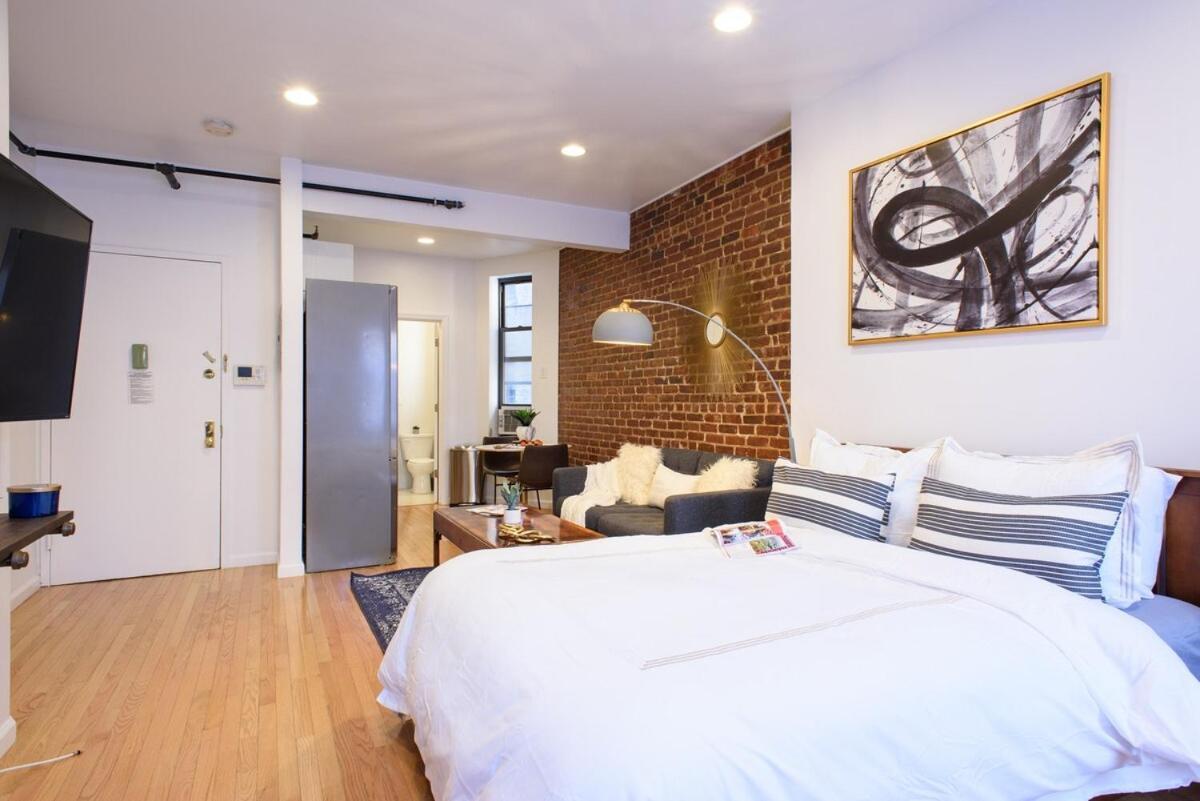 Apartment 83-3fw Ues Park Newly Furnished Xl *